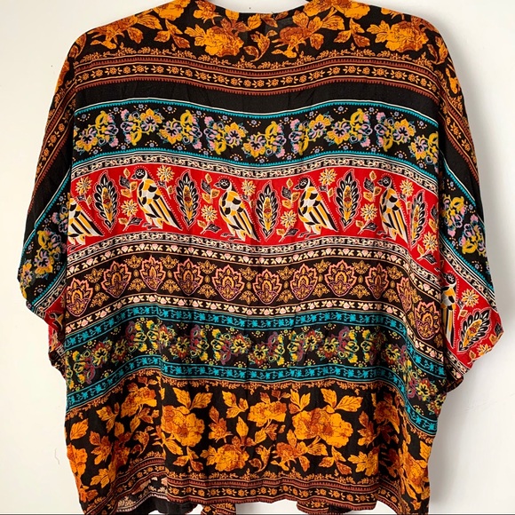 *SOLD* Forever 21 | Light colourful printed kimono - Picture 3 of 7